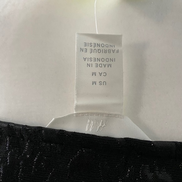 H&M Square Neck Puff Long Sleeve Formal Top - Picture 9 of 9